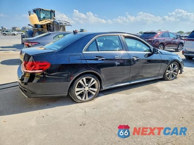 Trzecie zdjęcie samochodu z tyłu: 2016 MERCEDES-BENZ E 350 VIN:WDDHF5KB2GB202789 - miniatura