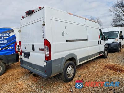 Trzecie zdjęcie samochodu z tyłu: 2018 RAM PROMASTER 2500 UTILITY / SERVICE VAN VIN:3C6TRVDG0JE147748 - miniatura
