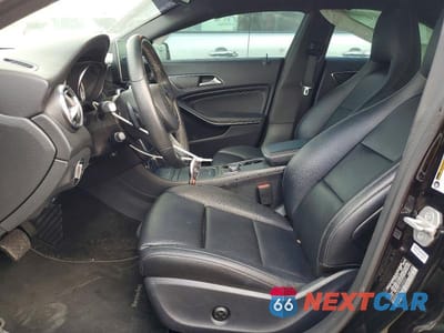 Zdjęcie 7 z 12 samochodu: 2016 MERCEDES BENZ CLA VIN:WDDSJ4EB7GN299531 - miniatura