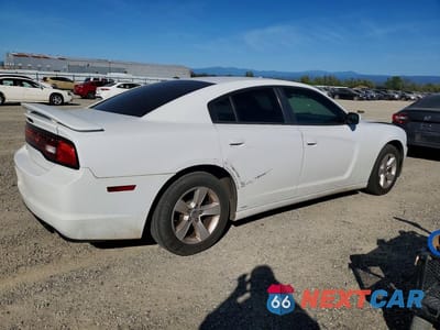 Trzecie zdjęcie samochodu z tyłu: 2011 DODGE CHARGER VIN:2B3CL3CG8BH532370 - miniatura