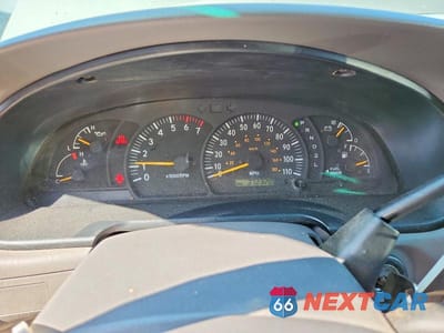 Zdjęcie 9 z 11 samochodu: 2002 TOYOTA TUNDRA SR5 V8 VIN:5TBBT44122S278885 - miniatura