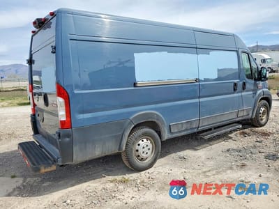 Trzecie zdjęcie samochodu z tyłu: 2020 RAM PROMASTER 3500 DELIVERY VAN VIN:3C6URVJG9LE143791 - miniatura