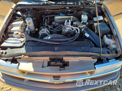 Zdjęcie 12 z 13 samochodu: 2002 CHEVROLET BLAZER VIN:1GNDT13W52K222885 - miniatura