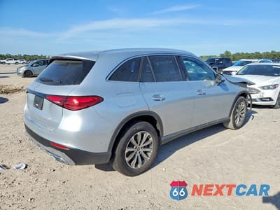 Trzecie zdjęcie samochodu z tyłu: 2025 MERCEDES-BENZ GLC 300 VIN:W1NKM4GB7SF395931 - miniatura