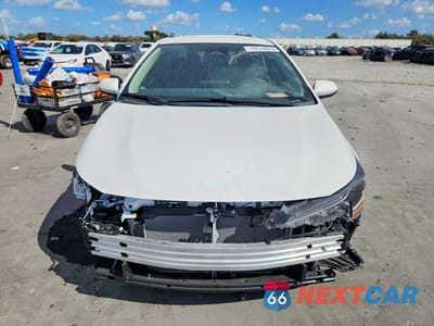 Piąte zdjęcie samochodu w środku: 2026 TOYOTA COROLLA LE VIN:5YFB4MDE0TP372734 - miniatura