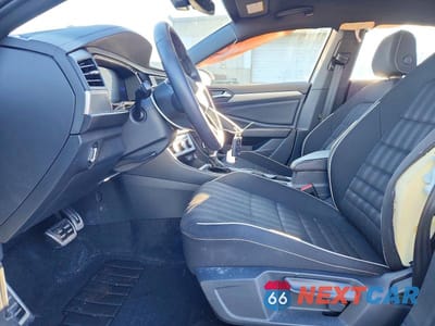 Zdjęcie 7 z 11 samochodu: 2023 VOLKSWAGEN JETTA SPORT VIN:3VWBM7BU2PM052482 - miniatura