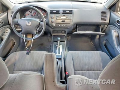 Zdjęcie 8 z 12 samochodu: 2005 HONDA CIVIC EX VIN:2HGES26745H502756 - miniatura