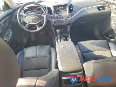Zdjęcie 8 z 13 samochodu: 2016 CHEVROLET IMPALA LT VIN:2G1105SA0G9156393 - miniatura