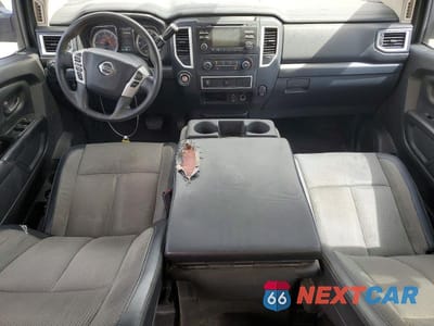 Zdjęcie 8 z 11 samochodu: 2017 NISSAN TITAN XD S VIN:1N6BA1F12HN517744 - miniatura