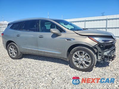 Czwarte zdjęcie samochodu z boku: 2019 BUICK ENCLAVE AVENIR VIN:5GAEVCKW3KJ132307 - miniatura