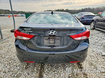 Zdjęcie 6 z 11 samochodu: 2013 HYUNDAI ELANTRA GLS VIN:5NPDH4AE3DH288004 - miniatura