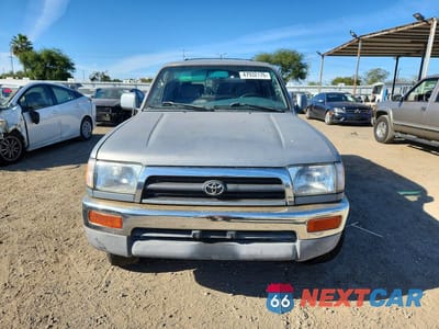 Piąte zdjęcie samochodu w środku: 1998 TOYOTA 4RUNNER SR5 VIN:JT3GN86R5W0071664 - miniatura
