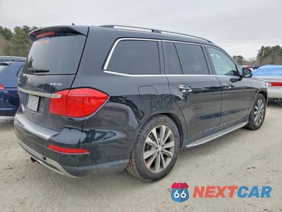 Trzecie zdjęcie samochodu z tyłu: 2015 MERCEDES-BENZ GL 350 BLUETEC VIN:4JGDF2EE2FA459349 - miniatura