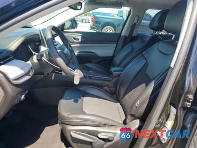 Zdjęcie 7 z 13 samochodu: 2022 JEEP COMPASS LATITUDE VIN:3C4NJCBB5NT214446 - miniatura