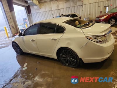 Drugie zdjęcie samochodu z przodu: 2013 BUICK REGAL PREMIUM VIN:2G4GT5GV2D9249251 - miniatura