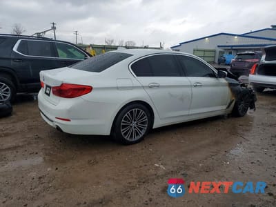 Trzecie zdjęcie samochodu z tyłu: 2017 BMW 530 XI VIN:WBAJA7C31HG905265 - miniatura