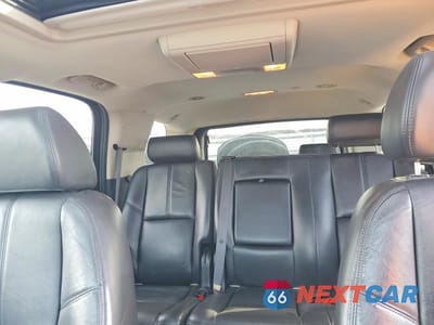 Zdjęcie 10 z 12 samochodu: 2008 CHEVROLET TAHOE K1500 VIN:1GNFK13058J102672 - miniatura