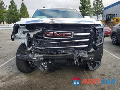 Piąte zdjęcie samochodu w środku: 2025 GMC YUKON XL ELEVATION VIN:1GKS2GRD2SR366580 - miniatura