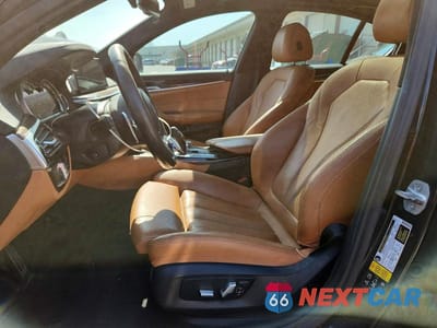 Zdjęcie 7 z 12 samochodu: 2017 BMW 540 XI VIN:WBAJE7C35HG890712 - miniatura