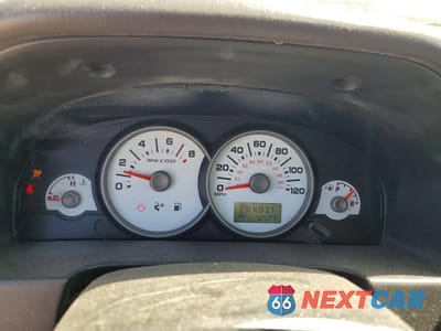 Zdjęcie 9 z 13 samochodu: 2006 FORD ESCAPE XLS VIN:1FMYU02ZX6KA98904 - miniatura