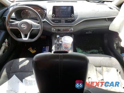 Zdjęcie 8 z 12 samochodu: 2019 NISSAN ALTIMA 2.5 S VIN:1N4BL4BV2KC228816 - miniatura