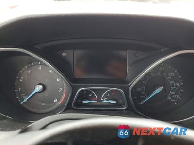 Zdjęcie 9 z 12 samochodu: 2014 FORD FOCUS SE VIN:1FADP3F27EL240956 - miniatura