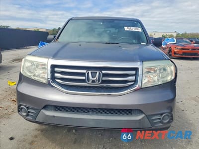 Piąte zdjęcie samochodu w środku: 2015 HONDA PILOT LX VIN:5FNYF3H29FB015759 - miniatura