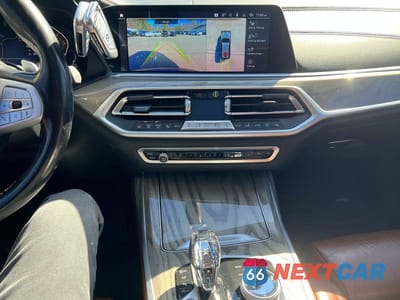 Zdjęcie 10 z 12 samochodu: 2019 BMW X7 XDRIVE40I VIN:5UXCW2C5XKLB43622 - miniatura