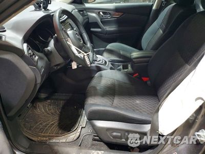 Zdjęcie 7 z 14 samochodu: 2018 NISSAN ROGUE SV VIN:5N1AT2MV3JC721390 - miniatura