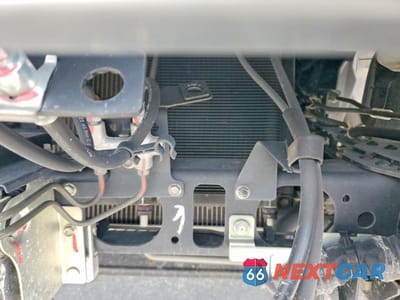 Zdjęcie 7 z 10 samochodu: 2024 ISUZU NPR VIN:54DC4J1D5RS220546 - miniatura