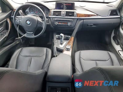 Zdjęcie 8 z 13 samochodu: 2015 BMW 320 I XDRIVE VIN:WBA3C3G54FNS76035 - miniatura