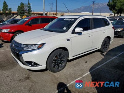 2018 MITSUBISHI OUTLANDER SE JA4J24A50JZ057208 - główne zdjęcie licytacji z USA - miniatura