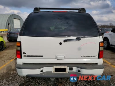 Zdjęcie 6 z 13 samochodu: 2005 CHEV SUBURBAN K1500 VIN:3GNFK16Z75G158863 - miniatura