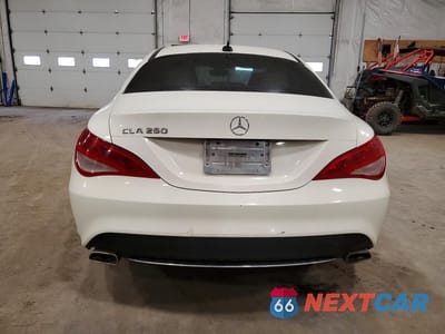 Zdjęcie 6 z 11 samochodu: 2014 MERCEDES-BENZ CLA 250 VIN:WDDSJ4EB5EN127267 - miniatura
