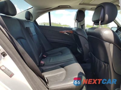 Zdjęcie 10 z 12 samochodu: 2006 MERCEDES-BENZ E 350 4MATIC VIN:WDBUF87J86X203052 - miniatura