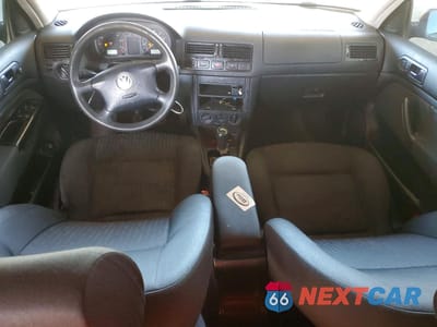 Zdjęcie 8 z 12 samochodu: 2000 VOLKSWAGEN JETTA GLS VIN:3VWSC29M1YM070257 - miniatura