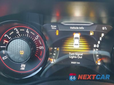 Zdjęcie 9 z 12 samochodu: 2023 DODGE CHALLENGER SXT VIN:2C3CDZGG0PH696510 - miniatura