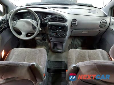 Zdjęcie 8 z 12 samochodu: 2000 DODGE GRAND CARAVAN VIN:2B4GP44R2YR585494 - miniatura