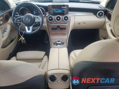 Zdjęcie 8 z 11 samochodu: 2020 MERCEDES-BENZ C 300 4MATIC VIN:WDDWF8EB7LR527752 - miniatura