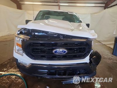 Piąte zdjęcie samochodu w środku: 2022 FORD F150 SUPER CAB VIN:1FTEX1EP2NKE09996 - miniatura
