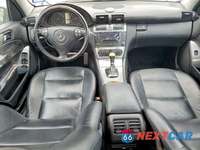 Zdjęcie 8 z 11 samochodu: 2006 MERCEDES-BENZ C 230 VIN:WDBRF52H76F783828 - miniatura