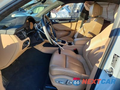 Zdjęcie 7 z 13 samochodu: 2023 PORSCHE MACAN BASE VIN:WP1AA2A57PLB12115 - miniatura