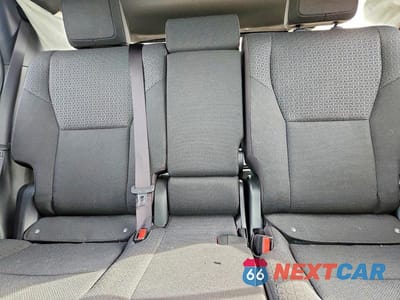 Zdjęcie 10 z 12 samochodu: 2025 TOYOTA 4RUNNER SR5 VIN:JTEVA5BR8S5026648 - miniatura