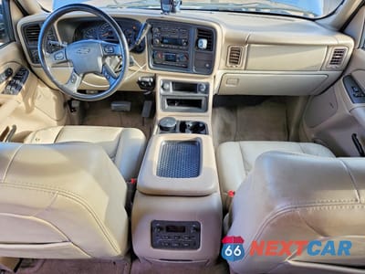 Zdjęcie 8 z 13 samochodu: 2005 CHEVROLET TAHOE K1500 VIN:1GNEK13T65R214920 - miniatura