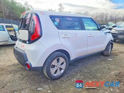 Trzecie zdjęcie samochodu z tyłu: 2016 KIA SOUL BASE VIN:KNDJN2A20G7368391 - miniatura