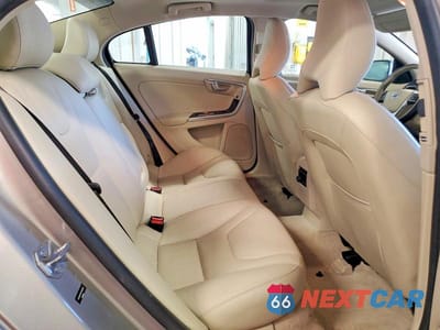 Zdjęcie 10 z 12 samochodu: 2015 VOLVO S60 PLATINUM VIN:YV140MFM7F2353216 - miniatura