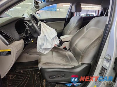 Zdjęcie 7 z 13 samochodu: 2017 HYUNDAI TUCSON SE VIN:KM8J3CA49HU273372 - miniatura