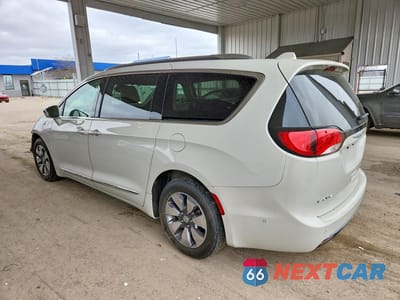 Drugie zdjęcie samochodu z przodu: 2017 CHRYSLER PACIFICA EHYBRID PLATINUM VIN:2C4RC1N70HR710933 - miniatura