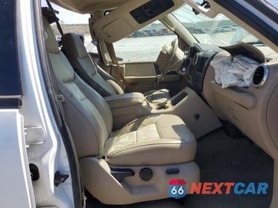 Zdjęcie 7 z 12 samochodu: 2004 FORD EXPEDITION EDDIE BAUER VIN:1FMEU17W24LA55334 - miniatura