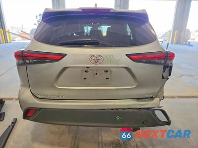 Zdjęcie 6 z 11 samochodu: 2021 TOYOTA HIGHLANDER L VIN:5TDCZRBH0MS075827 - miniatura